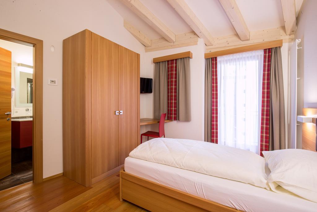 Hotel Al Cervo Tesero Dış mekan fotoğraf